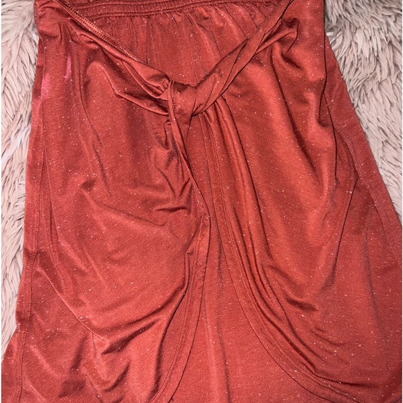 NWOT LULULEMON RED SPECKLED DRESS SHORT SLEEVE - Picture 6 of 8